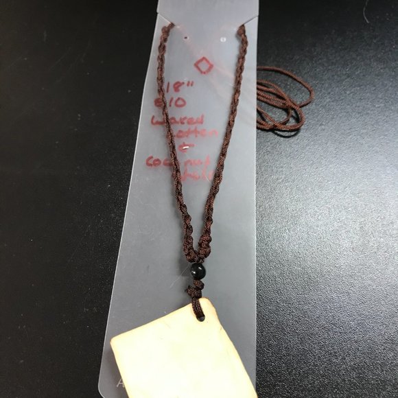 18" Adjustable Square/diamond Cotton and Coconut Shell Necklaces - Picture 2 of 6